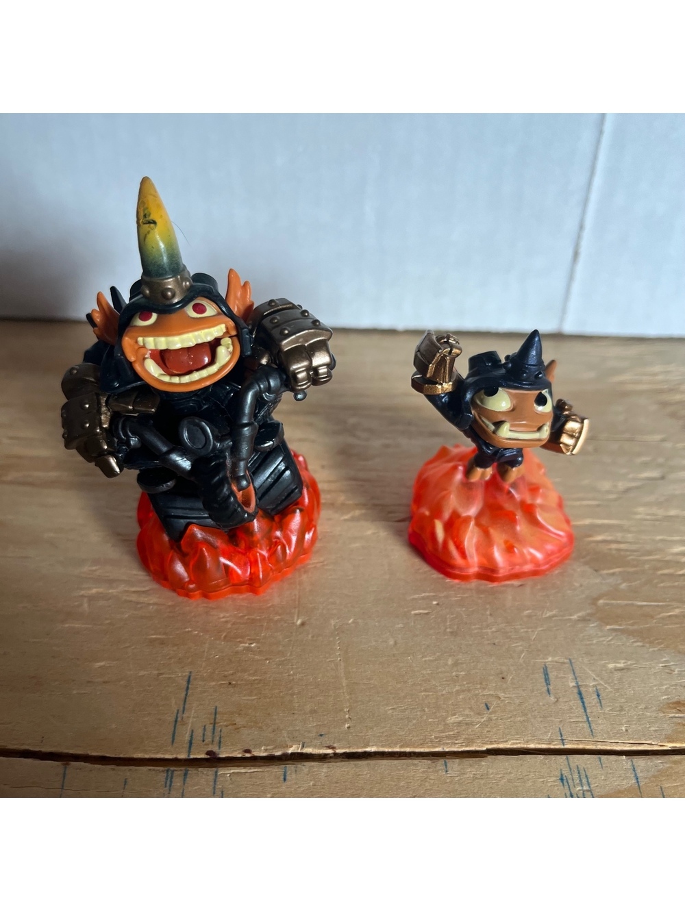 Skylanders Trap Team Exclusive Buddy Pack - Hog Wild Fryno & Small Fry